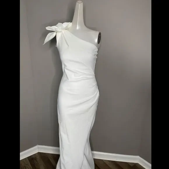 NWT Chiara Boni La Petite Robe Gosia One-Shoulder Gown SIZE US4 $995 - Picture 6 of 9